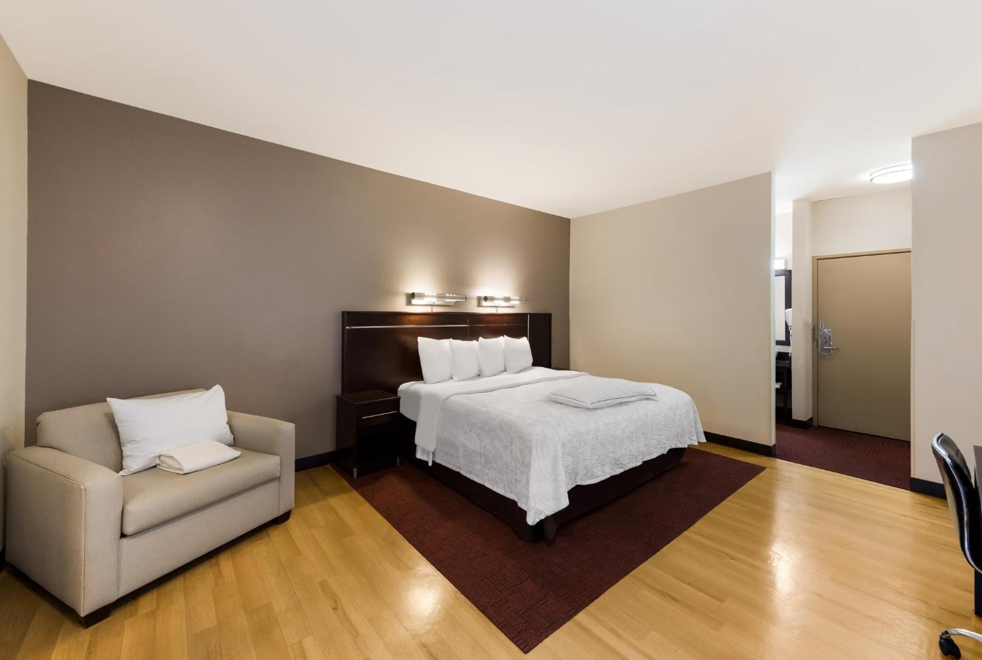 Red Roof Inn Plus+ Columbus Downtown - Convention Center Εξωτερικό φωτογραφία