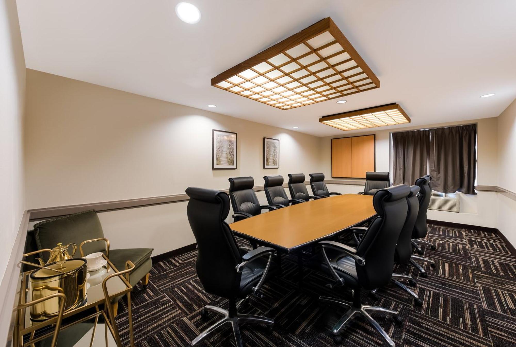 Red Roof Inn Plus+ Columbus Downtown - Convention Center Εξωτερικό φωτογραφία